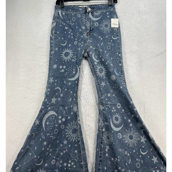 Free People Just Float On Printed Flare High Rise Jeans - Picture 3 of 9